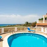 Castellet Villa Alaior